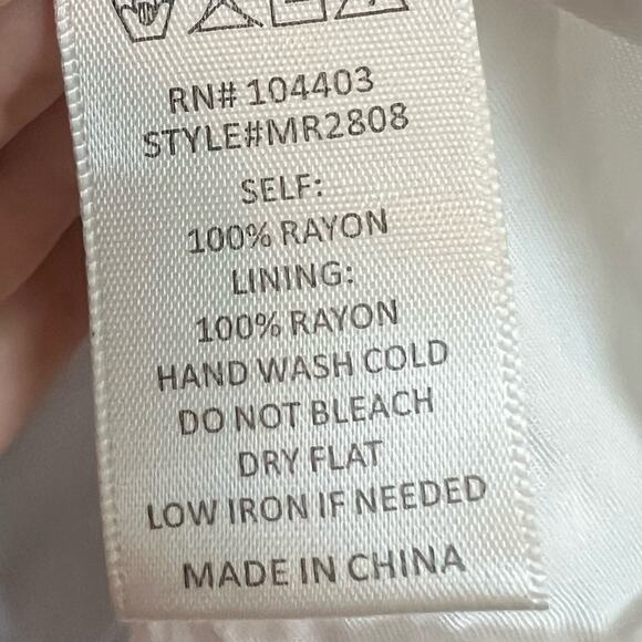 JOA Red Boho Print Pleated High Neck Lace Inset Blouse Size Small - Picture 9 of 9